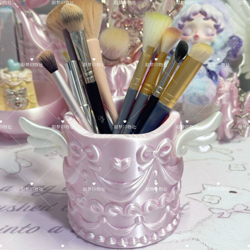 Angel Wings Relief Makeup Brus - Luxury Skincare And Makeup Brands reseña y precio