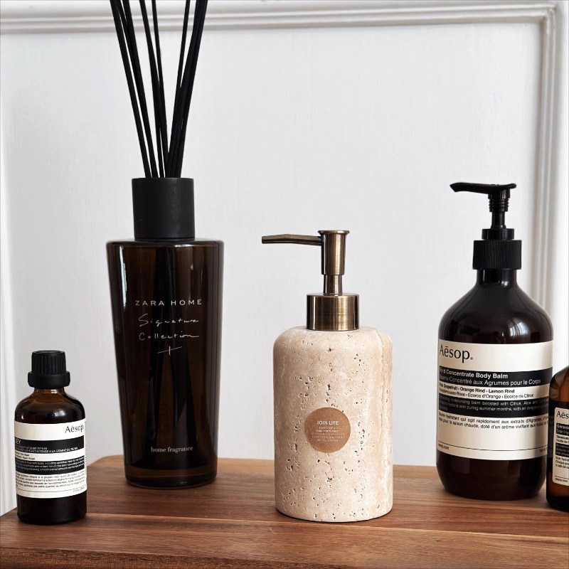 Natural Stone Lotion Dispenser - Luxury Natural Skincare reseña y precio