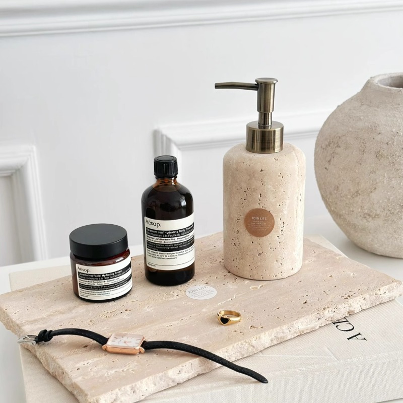 Natural Stone Lotion Dispenser - Luxury Natural Skincare reseña y precio